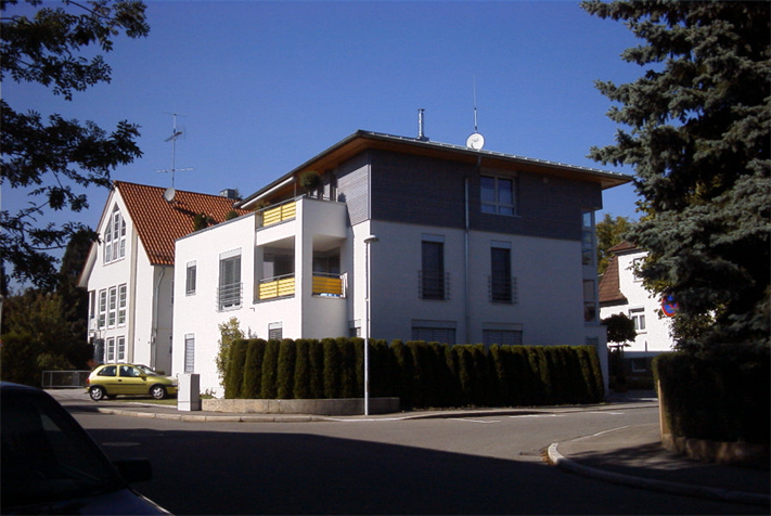 Wohnhaus mit Arztpraxis in Sindelfingen, Wohlboldstraße